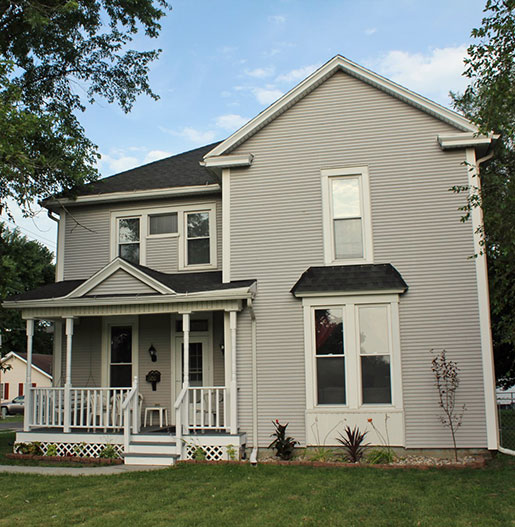 House from the curb